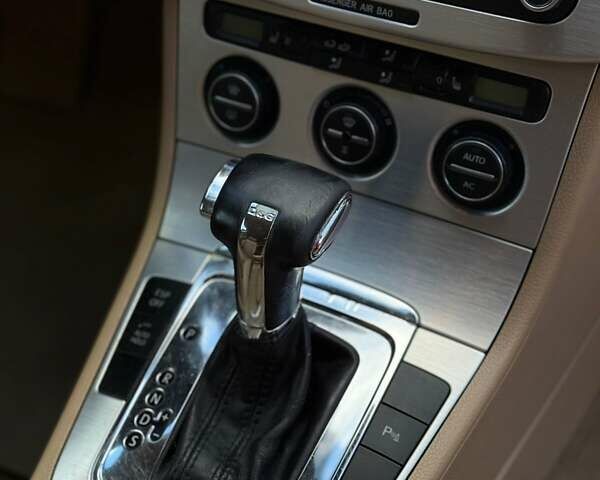 Черный Фольксваген Пассат, объемом двигателя 2 л и пробегом 320 тыс. км за 6950 $, фото 16 на Automoto.ua