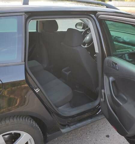 Чорний Фольксваген Пассат, об'ємом двигуна 1.6 л та пробігом 220 тис. км за 6399 $, фото 26 на Automoto.ua