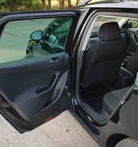 Чорний Фольксваген Пассат, об'ємом двигуна 1.6 л та пробігом 220 тис. км за 6399 $, фото 27 на Automoto.ua