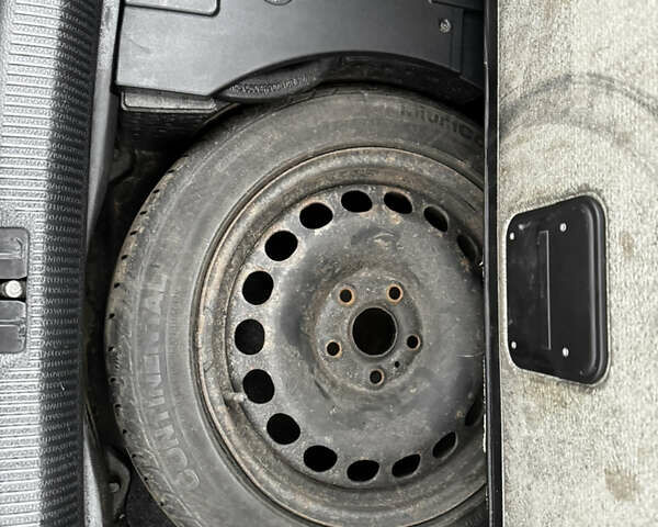 Чорний Фольксваген Пассат, об'ємом двигуна 1.97 л та пробігом 340 тис. км за 6000 $, фото 39 на Automoto.ua