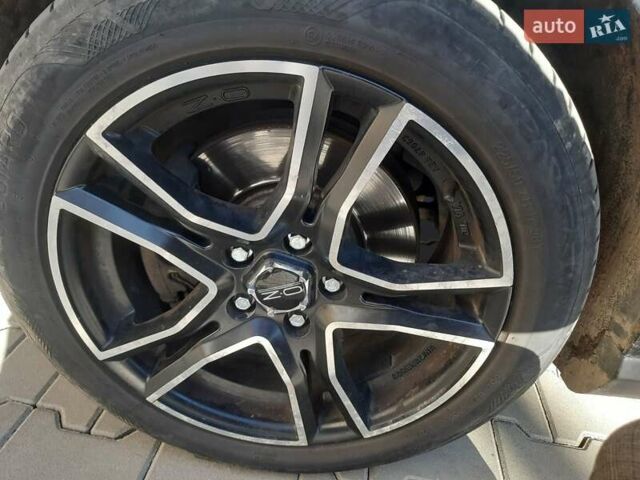 Черный Фольксваген Пассат, объемом двигателя 2 л и пробегом 299 тыс. км за 7000 $, фото 14 на Automoto.ua