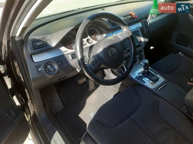 Черный Фольксваген Пассат, объемом двигателя 2 л и пробегом 299 тыс. км за 7000 $, фото 23 на Automoto.ua