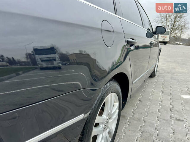 Черный Фольксваген Пассат, объемом двигателя 2 л и пробегом 280 тыс. км за 6200 $, фото 11 на Automoto.ua