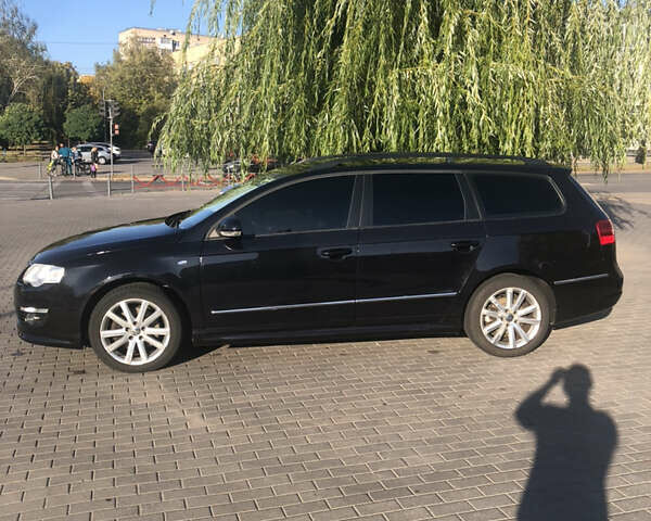 Чорний Фольксваген Пассат, об'ємом двигуна 2 л та пробігом 270 тис. км за 8200 $, фото 9 на Automoto.ua