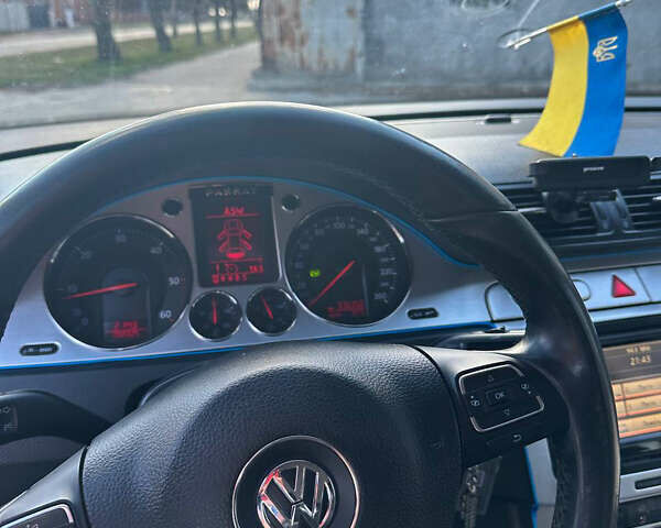 Черный Фольксваген Пассат, объемом двигателя 2 л и пробегом 335 тыс. км за 6800 $, фото 12 на Automoto.ua