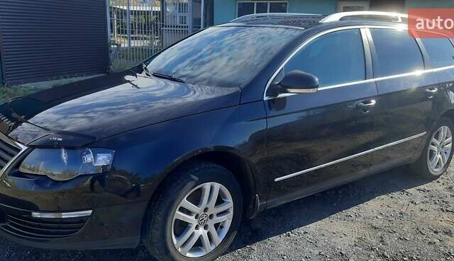 Черный Фольксваген Пассат, объемом двигателя 1.4 л и пробегом 237 тыс. км за 7000 $, фото 5 на Automoto.ua