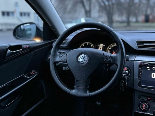 Чорний Фольксваген Пассат, об'ємом двигуна 1.9 л та пробігом 300 тис. км за 3550 $, фото 8 на Automoto.ua