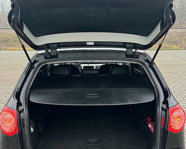 Чорний Фольксваген Пассат, об'ємом двигуна 1.8 л та пробігом 284 тис. км за 6950 $, фото 26 на Automoto.ua