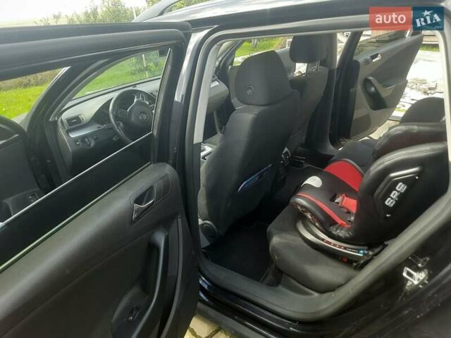 Черный Фольксваген Пассат, объемом двигателя 2 л и пробегом 299 тыс. км за 7000 $, фото 10 на Automoto.ua