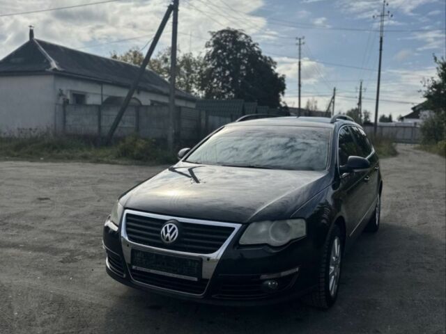 Черный Фольксваген Пассат, объемом двигателя 2 л и пробегом 300 тыс. км за 3200 $, фото 4 на Automoto.ua