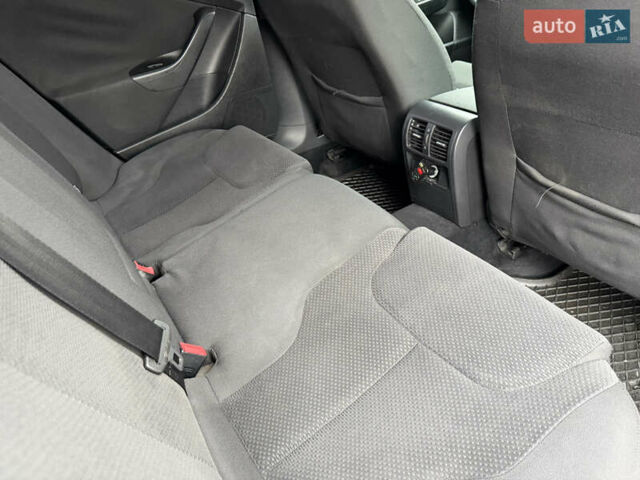 Черный Фольксваген Пассат, объемом двигателя 1.97 л и пробегом 249 тыс. км за 4800 $, фото 64 на Automoto.ua