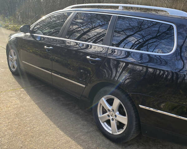 Чорний Фольксваген Пассат, об'ємом двигуна 2 л та пробігом 370 тис. км за 7200 $, фото 3 на Automoto.ua