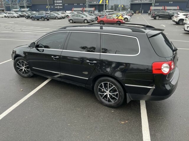 Чорний Фольксваген Пассат, об'ємом двигуна 2 л та пробігом 255 тис. км за 7100 $, фото 5 на Automoto.ua