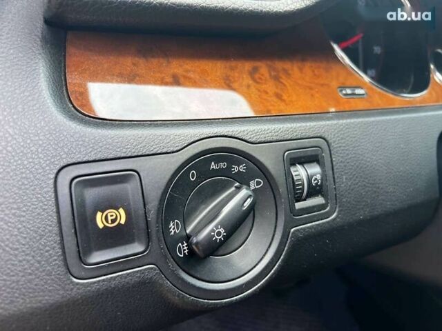 Чорний Фольксваген Пассат, об'ємом двигуна 2 л та пробігом 183 тис. км за 7000 $, фото 16 на Automoto.ua