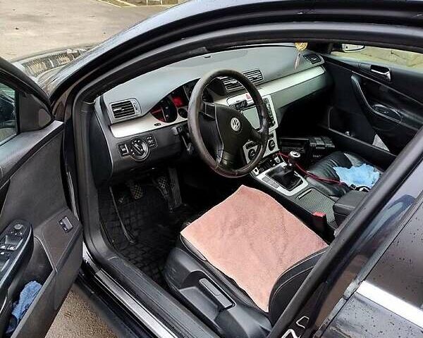 Чорний Фольксваген Пассат, об'ємом двигуна 2 л та пробігом 40 тис. км за 6000 $, фото 1 на Automoto.ua