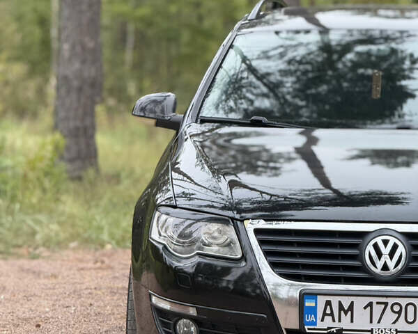 Черный Фольксваген Пассат, объемом двигателя 1.97 л и пробегом 310 тыс. км за 7200 $, фото 2 на Automoto.ua