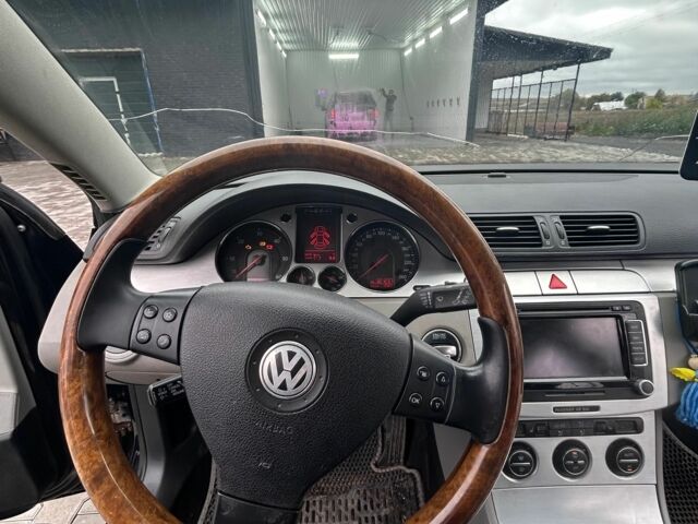 Чорний Фольксваген Пассат, об'ємом двигуна 2 л та пробігом 321 тис. км за 6450 $, фото 5 на Automoto.ua