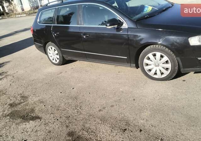 Чорний Фольксваген Пассат, об'ємом двигуна 1.97 л та пробігом 260 тис. км за 7000 $, фото 20 на Automoto.ua
