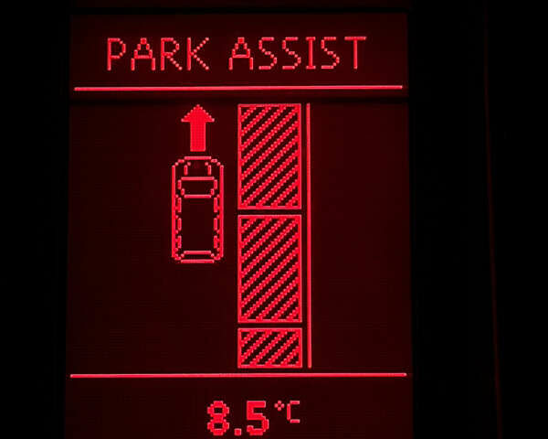 Чорний Фольксваген Пассат, об'ємом двигуна 2 л та пробігом 370 тис. км за 8100 $, фото 49 на Automoto.ua