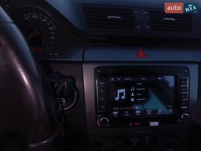 Чорний Фольксваген Пассат, об'ємом двигуна 1.9 л та пробігом 260 тис. км за 5600 $, фото 16 на Automoto.ua
