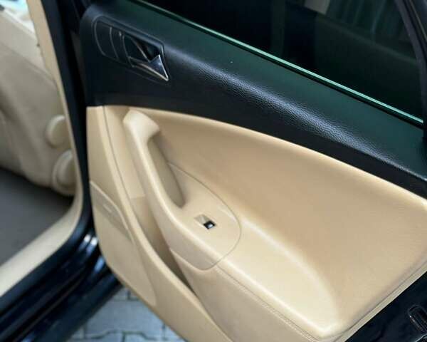 Черный Фольксваген Пассат, объемом двигателя 1.97 л и пробегом 320 тыс. км за 6950 $, фото 25 на Automoto.ua