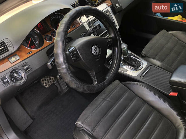 Черный Фольксваген Пассат, объемом двигателя 1.97 л и пробегом 548 тыс. км за 5000 $, фото 14 на Automoto.ua
