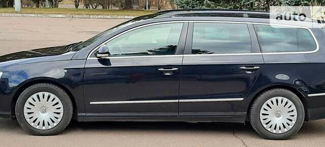 Чорний Фольксваген Пассат, об'ємом двигуна 1.8 л та пробігом 238 тис. км за 6950 $, фото 3 на Automoto.ua