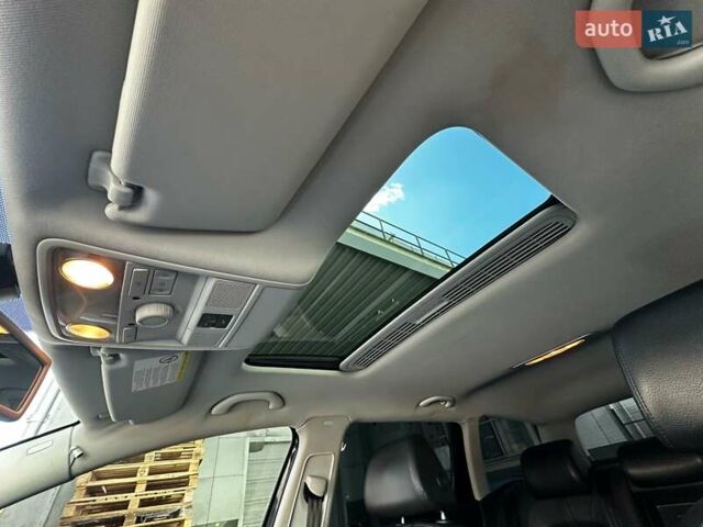 Черный Фольксваген Пассат, объемом двигателя 1.8 л и пробегом 302 тыс. км за 7950 $, фото 6 на Automoto.ua