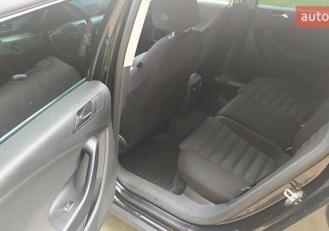 Черный Фольксваген Пассат, объемом двигателя 1.39 л и пробегом 234 тыс. км за 5999 $, фото 12 на Automoto.ua