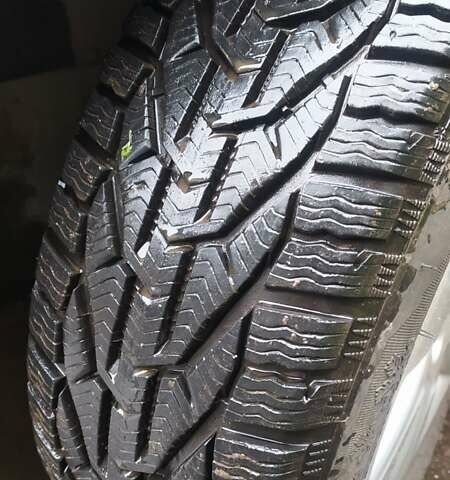 Черный Фольксваген Пассат, объемом двигателя 1.39 л и пробегом 234 тыс. км за 5999 $, фото 20 на Automoto.ua