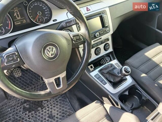 Черный Фольксваген Пассат, объемом двигателя 1.39 л и пробегом 315 тыс. км за 6300 $, фото 8 на Automoto.ua