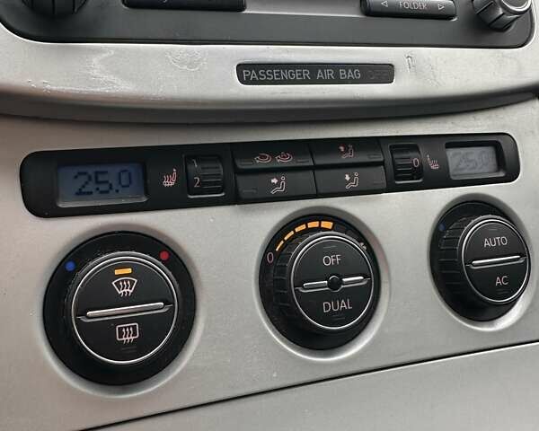 Черный Фольксваген Пассат, объемом двигателя 1.39 л и пробегом 275 тыс. км за 6300 $, фото 40 на Automoto.ua