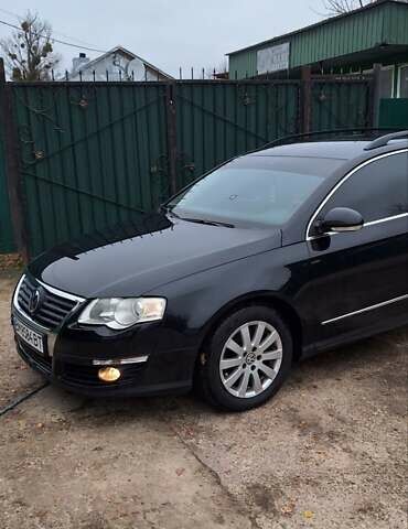 Черный Фольксваген Пассат, объемом двигателя 1.8 л и пробегом 280 тыс. км за 7000 $, фото 7 на Automoto.ua