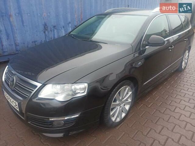 Черный Фольксваген Пассат, объемом двигателя 2 л и пробегом 218 тыс. км за 7800 $, фото 4 на Automoto.ua