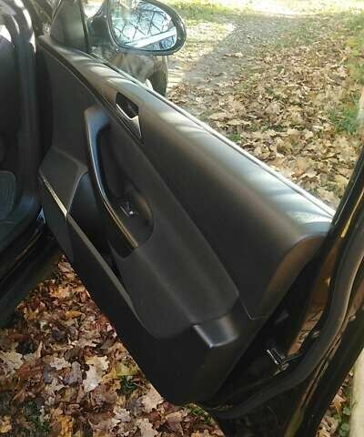 Чорний Фольксваген Пассат, об'ємом двигуна 2 л та пробігом 258 тис. км за 7900 $, фото 11 на Automoto.ua