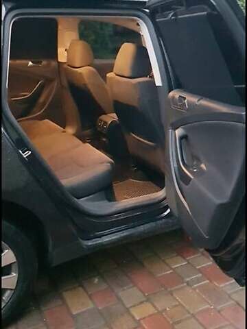 Черный Фольксваген Пассат, объемом двигателя 1.4 л и пробегом 249 тыс. км за 6200 $, фото 12 на Automoto.ua