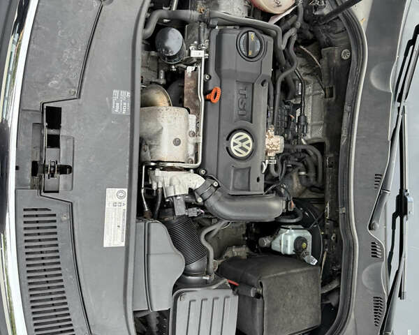 Черный Фольксваген Пассат, объемом двигателя 1.4 л и пробегом 246 тыс. км за 6400 $, фото 37 на Automoto.ua