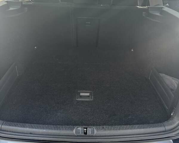 Чорний Фольксваген Пассат, об'ємом двигуна 1.8 л та пробігом 256 тис. км за 7000 $, фото 17 на Automoto.ua