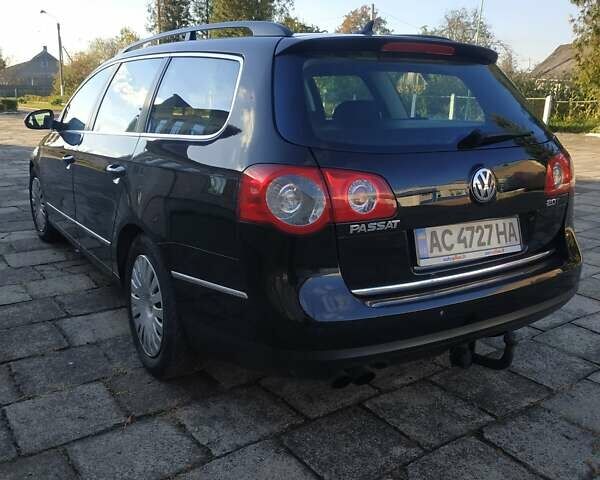 Черный Фольксваген Пассат, объемом двигателя 2 л и пробегом 220 тыс. км за 8500 $, фото 9 на Automoto.ua