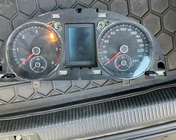 Черный Фольксваген Пассат, объемом двигателя 1.97 л и пробегом 383 тыс. км за 6900 $, фото 18 на Automoto.ua