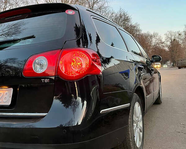 Черный Фольксваген Пассат, объемом двигателя 1.8 л и пробегом 225 тыс. км за 7350 $, фото 20 на Automoto.ua