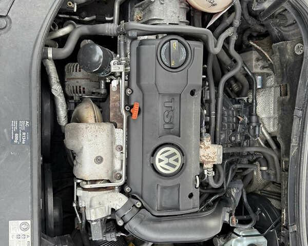 Черный Фольксваген Пассат, объемом двигателя 1.4 л и пробегом 246 тыс. км за 6400 $, фото 78 на Automoto.ua