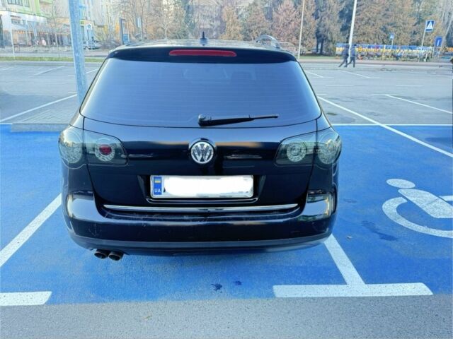 Черный Фольксваген Пассат, объемом двигателя 2 л и пробегом 334 тыс. км за 8900 $, фото 1 на Automoto.ua