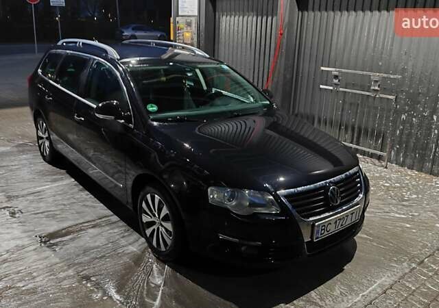 Черный Фольксваген Пассат, объемом двигателя 1.6 л и пробегом 221 тыс. км за 8000 $, фото 7 на Automoto.ua