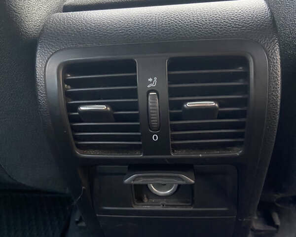 Черный Фольксваген Пассат, объемом двигателя 1.97 л и пробегом 383 тыс. км за 6900 $, фото 11 на Automoto.ua