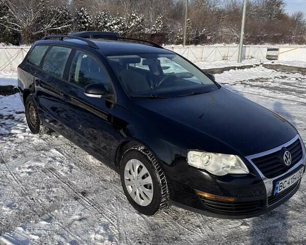 Черный Фольксваген Пассат, объемом двигателя 1.6 л и пробегом 273 тыс. км за 6500 $, фото 3 на Automoto.ua