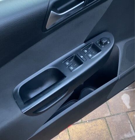 Фольксваген Пассат 2009 в Тернополе на Automoto.ua Черный Фольксваген Пассат, объемом двигателя 1.4 л и пробегом 225 тыс. км за 5000 $, фото 7 на Automoto.ua