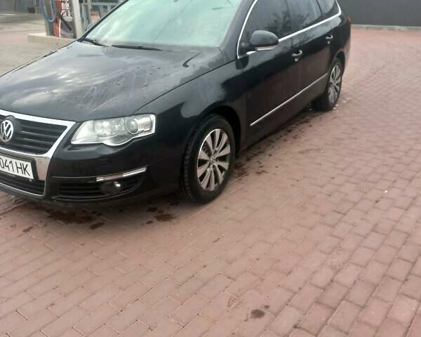 Черный Фольксваген Пассат, объемом двигателя 1.4 л и пробегом 249 тыс. км за 6200 $, фото 13 на Automoto.ua
