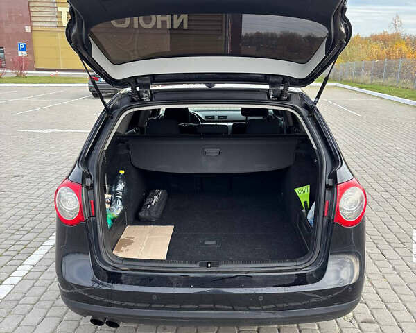 Черный Фольксваген Пассат, объемом двигателя 1.97 л и пробегом 370 тыс. км за 6800 $, фото 6 на Automoto.ua