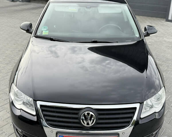 Черный Фольксваген Пассат, объемом двигателя 1.4 л и пробегом 246 тыс. км за 6400 $, фото 24 на Automoto.ua